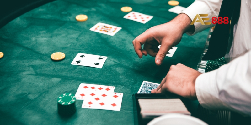 Thứ tự vòng chơi trong poker trực tiếp AE888